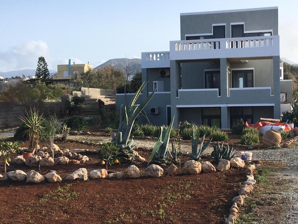 Anissaras Apartahotel
